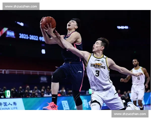 曾繁日官宣加盟深圳男篮!2 年合同开启新征程,已正式报到 曾繁日官宣加盟深圳男篮!2 年合同开启新征程,已正式报到