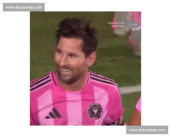 甲亢哥社媒晒梅西无视瞬间：3700 万粉丝网红遭遇追星滑铁卢